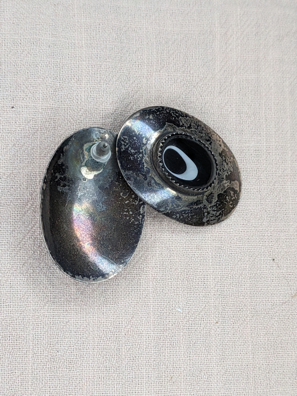 Vintage Sterling Silver and Black Onyx Oval Concho Stud Earrings